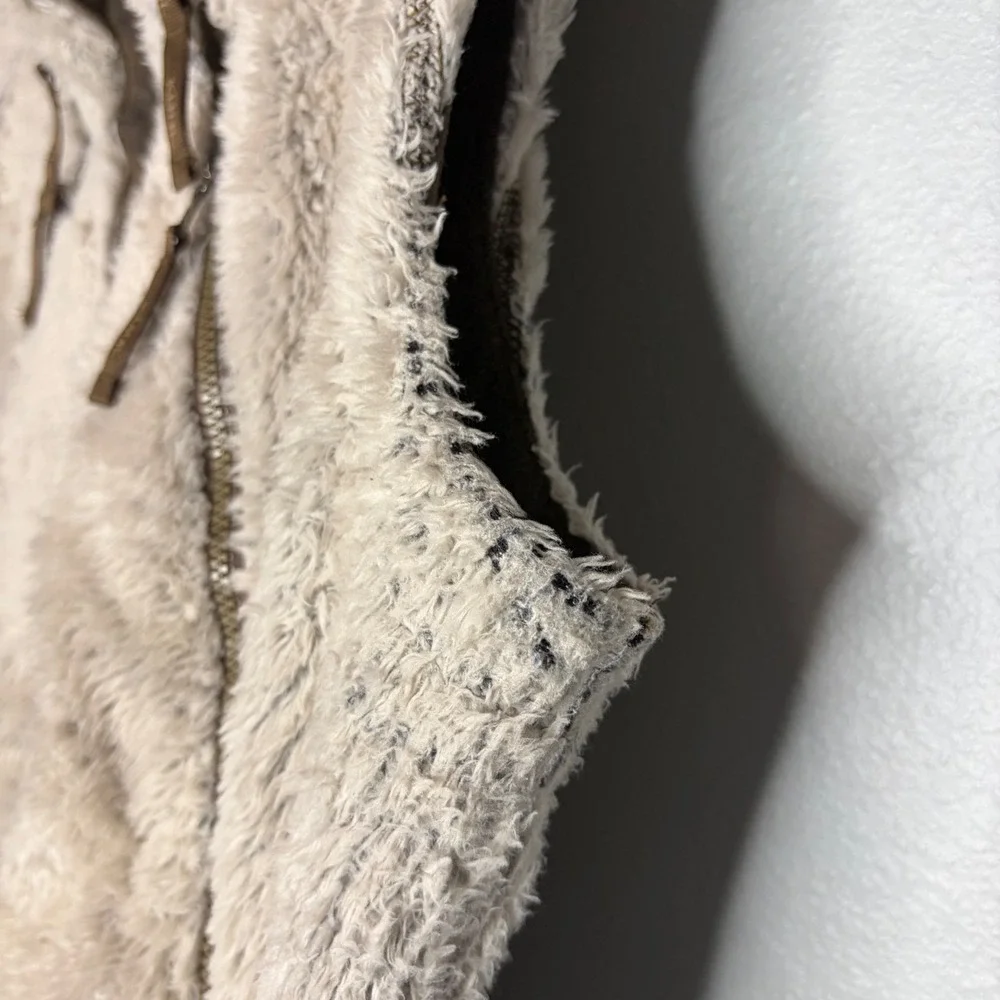 Kuhl flight vest